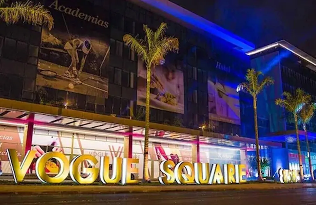 Square Design Hotel-1